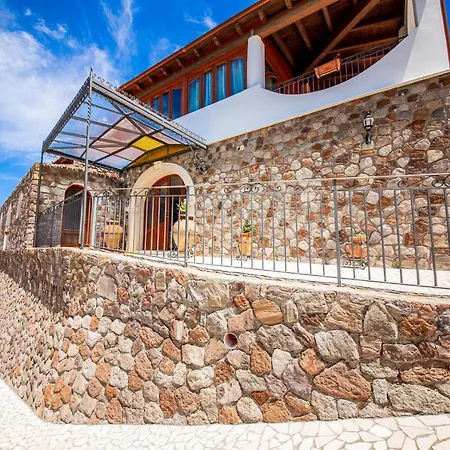 Maristella Bed & Breakfast *
