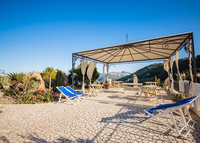 Maristella Frühstückspension 4*