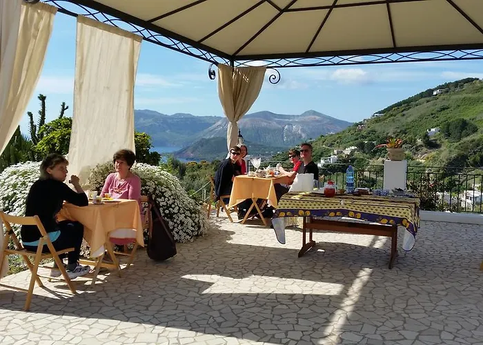 Frühstückspension Maristella 4*